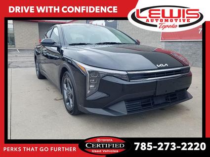 2025 Kia K4 Topeka KS