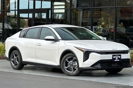 2025 Kia K4 Vero Beach FL