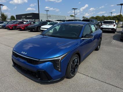 2025 Kia K4 Saltillo MS