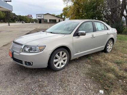 2009 Lincoln MKZ Pierre SD