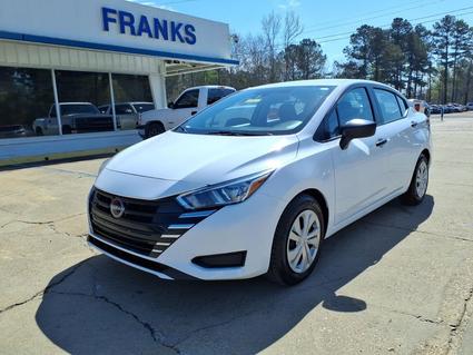 2023 Nissan Versa Kosciusko MS