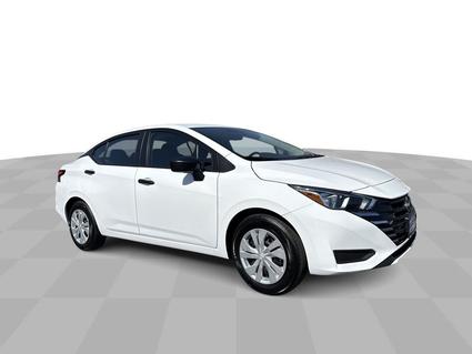 2024 Nissan Versa Florissant MO