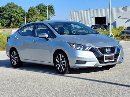 2022 Nissan Versa Staunton IL