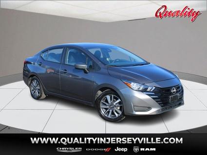2023 Nissan Versa Alton IL