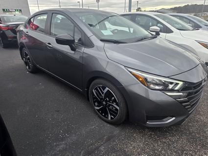 2025 Nissan Versa Paris TN