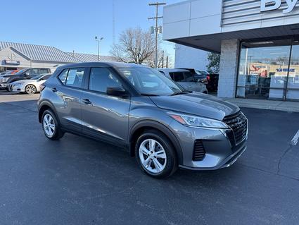 2025 Nissan Kicks Play Louisville KY