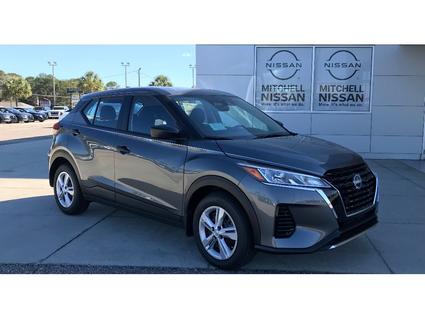 2025 Nissan Kicks Play Enterprise AL