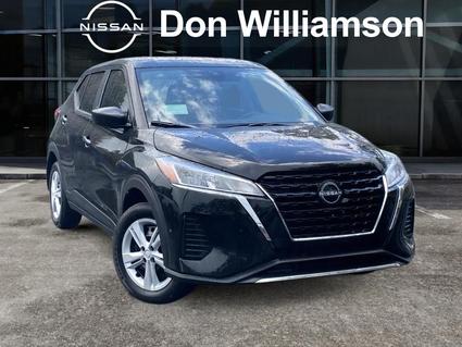 2025 Nissan Kicks Play Jacksonville NC