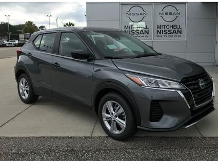 2025 Nissan Kicks Play Enterprise AL