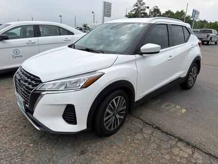2022 Nissan Kicks De Queen AR