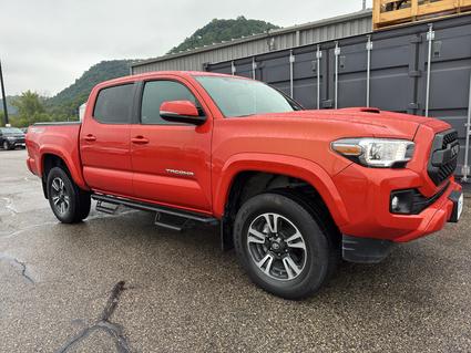2017 Toyota Tacoma Winona MN