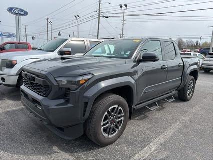 2024 Toyota Tacoma Knoxville TN