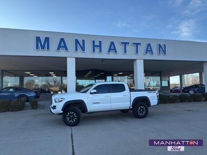 2022 Toyota Tacoma Manhattan KS