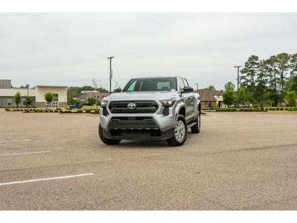 2025 Toyota Tacoma Hernando MS