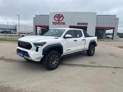 2026 Toyota Tacoma Hybrid Early TX