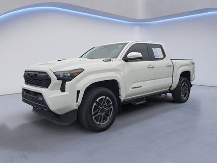 2024 Toyota Tacoma Hybrid Knoxville TN