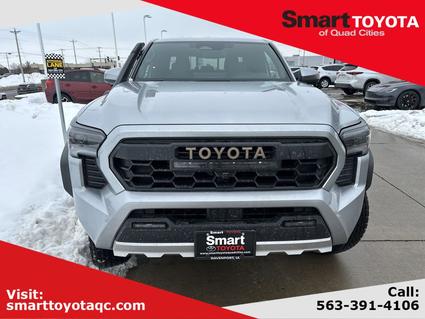 2026 Toyota Tacoma Hybrid Davenport IA