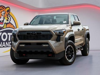 2026 Toyota Tacoma Hybrid Hernando MS