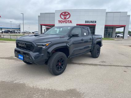 2026 Toyota Tacoma Hybrid Early TX