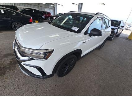 2024 Volkswagen Taos Lawrence KS