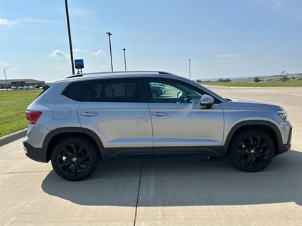 2022 Volkswagen Taos Pierre SD
