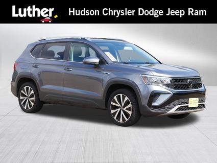 2024 Volkswagen Taos Hudson WI