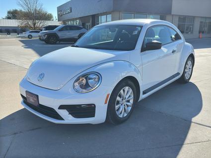 2018 Volkswagen Beetle Manhattan KS