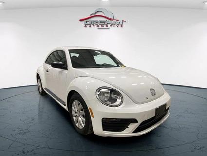 2018 Volkswagen Beetle Lawrence KS