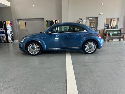 2019 Volkswagen Beetle Manchester IA