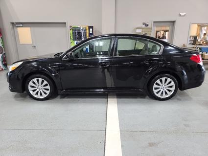 2012 Subaru Legacy Manchester IA