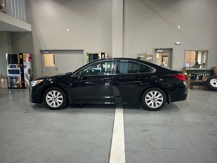 2016 Subaru Legacy Manchester IA