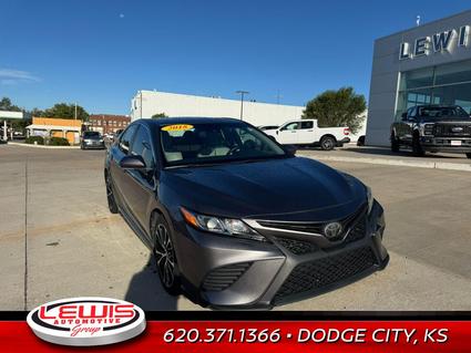 2018 Toyota Camry Dodge City KS