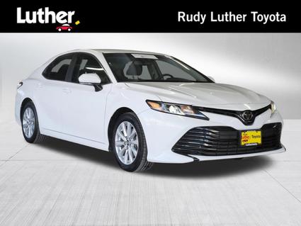2018 Toyota Camry Minneapolis MN