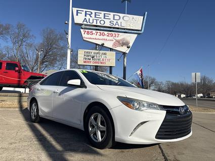 2016 Toyota Camry Topeka KS