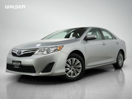 2014 Toyota Camry Minneapolis MN