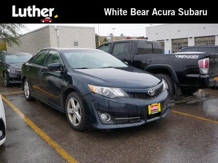 2014 Toyota Camry Saint Paul MN