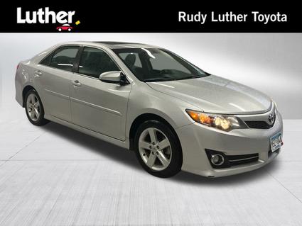 2013 Toyota Camry Minneapolis MN