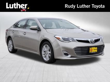 2015 Toyota Avalon Minneapolis MN