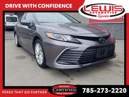 2024 Toyota Camry Topeka KS