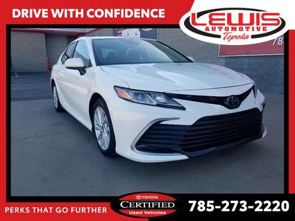 2024 Toyota Camry Topeka KS