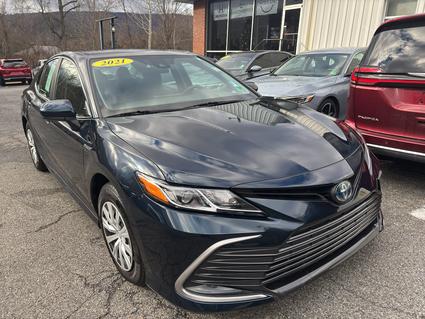 2021 Toyota Camry Hybrid Covington VA