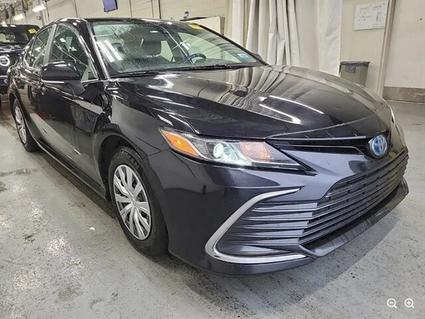 2022 Toyota Camry Hybrid Topeka KS
