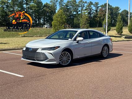 2022 Toyota Avalon Hernando MS