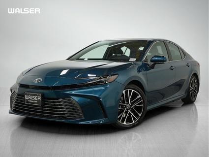 2025 Toyota Camry Hybrid Minneapolis MN