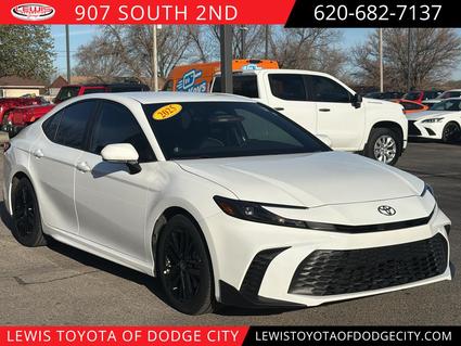 2025 Toyota Camry Hybrid Dodge City KS