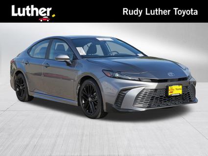 2025 Toyota Camry Hybrid Minneapolis MN
