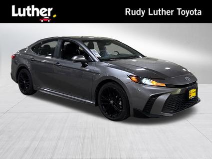 2025 Toyota Camry Hybrid Minneapolis MN