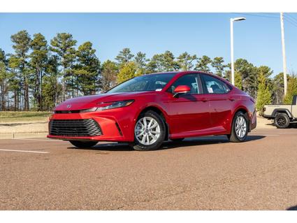 2026 Toyota Camry Hybrid Hernando MS