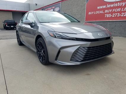 2026 Toyota Camry Hybrid Topeka KS