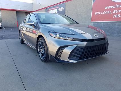 2026 Toyota Camry Hybrid Topeka KS